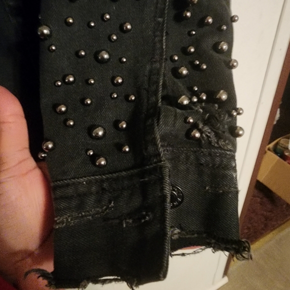 Sunset & Spring Embellished Oversized Distressed Denim Jacket Stud Accents XS - Picture 4 of 14